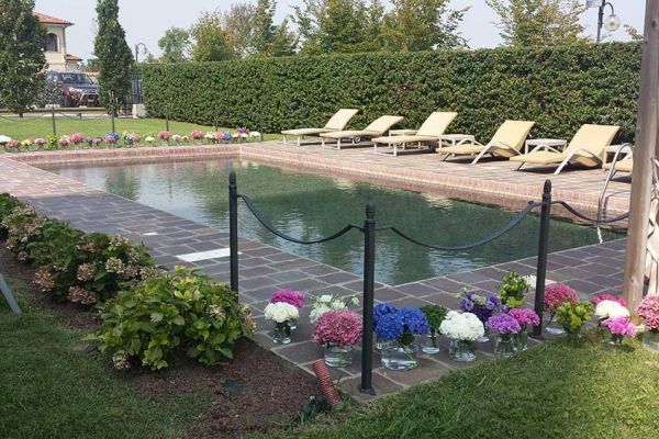Swimming Pool Area - Hotel Somaschi- Monastero di Cherasco