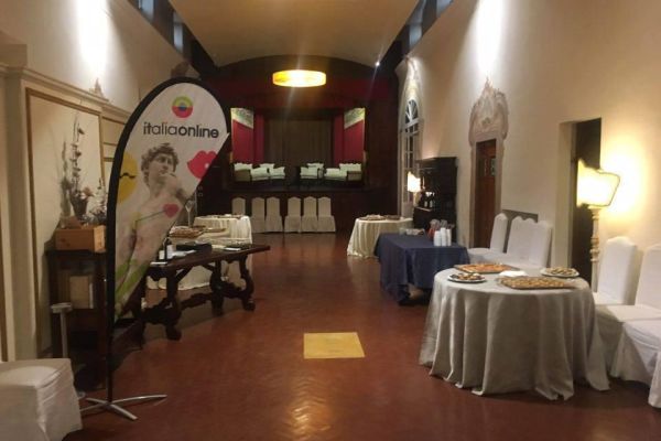 Eventi Aziendali nelle Langhe - Hotel Somaschi- Monastero di Cherasco